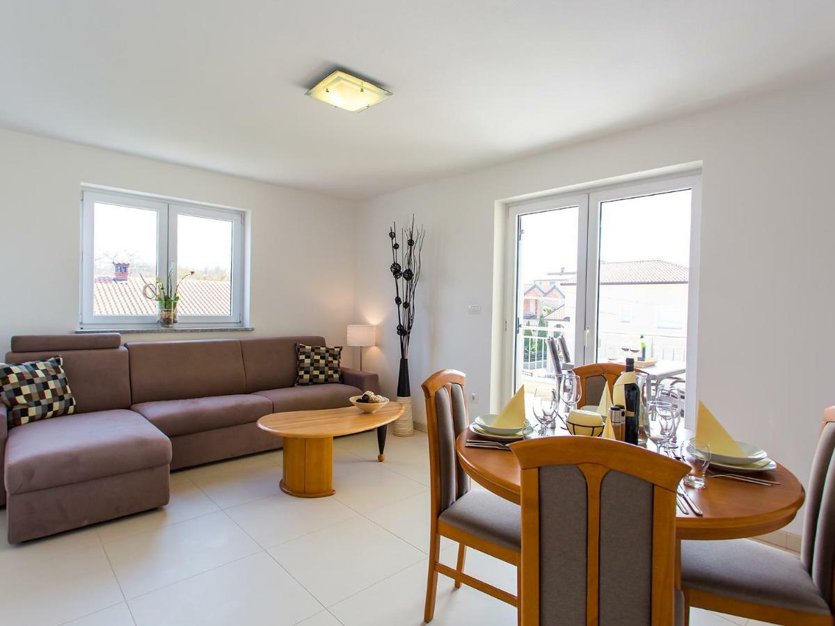 Apartment Maestral Poreč Buitenkant foto