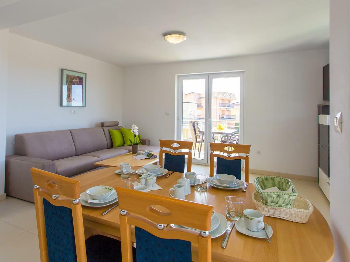 Apartment Maestral Poreč Buitenkant foto
