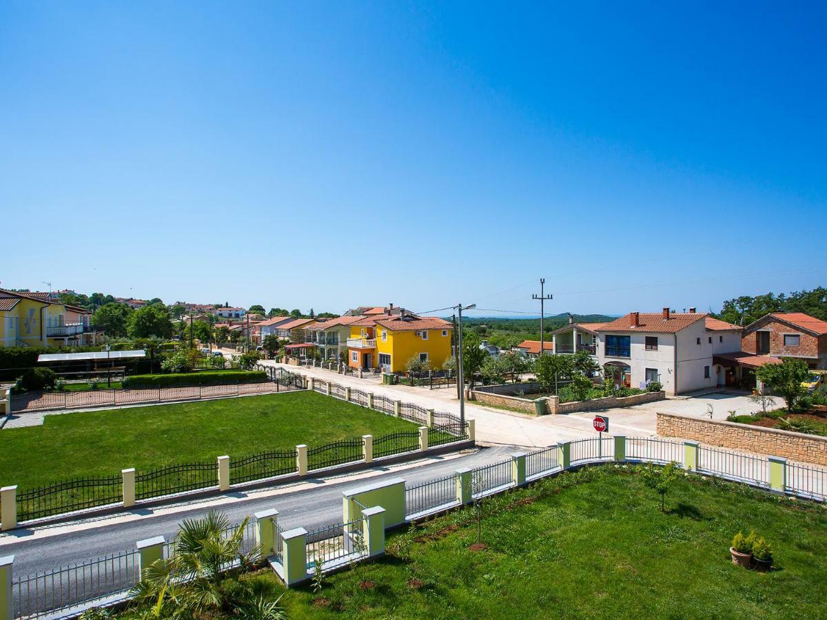 Apartment Maestral Poreč Buitenkant foto
